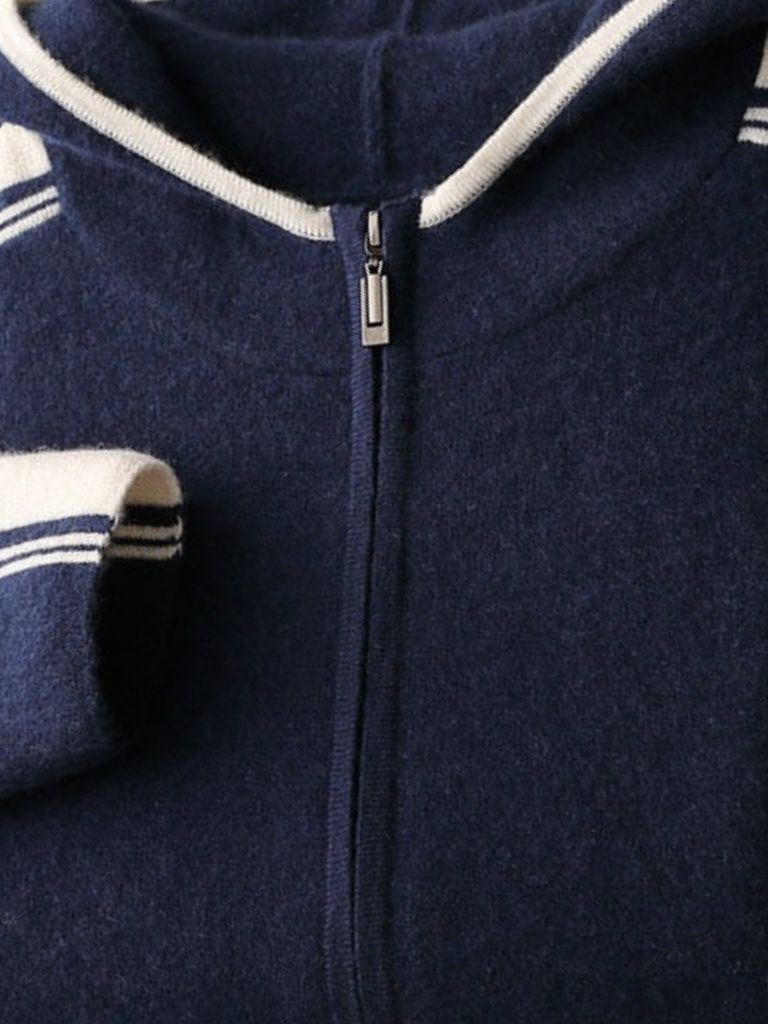 Regent Cashmere Comfort Set - Cross & Crown