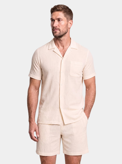 Conjunto minimalista de pantalones cortos y camisa de pana - Cross & Crown