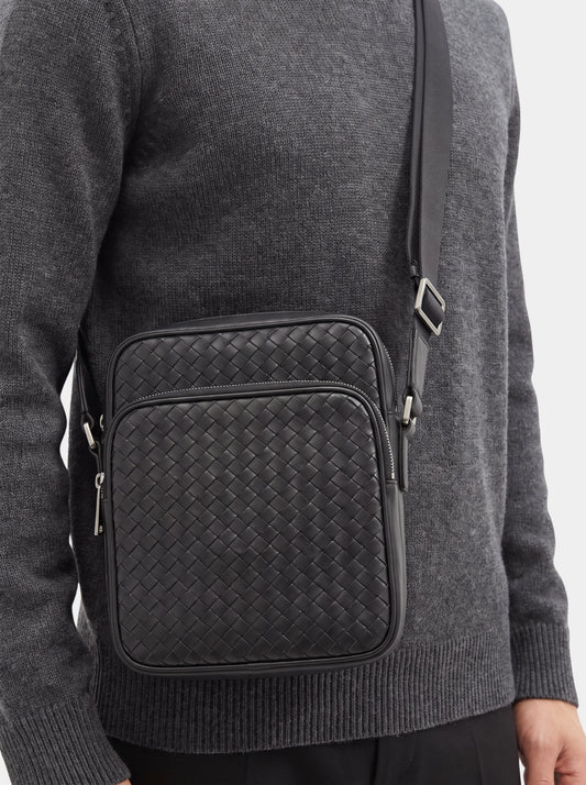 Geflochtene Schultertasche im Heritage-Stil – Cross & Crown