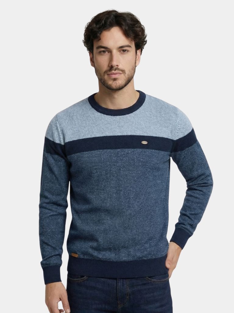 Linear Fusion Pullover - Cross & Crown
