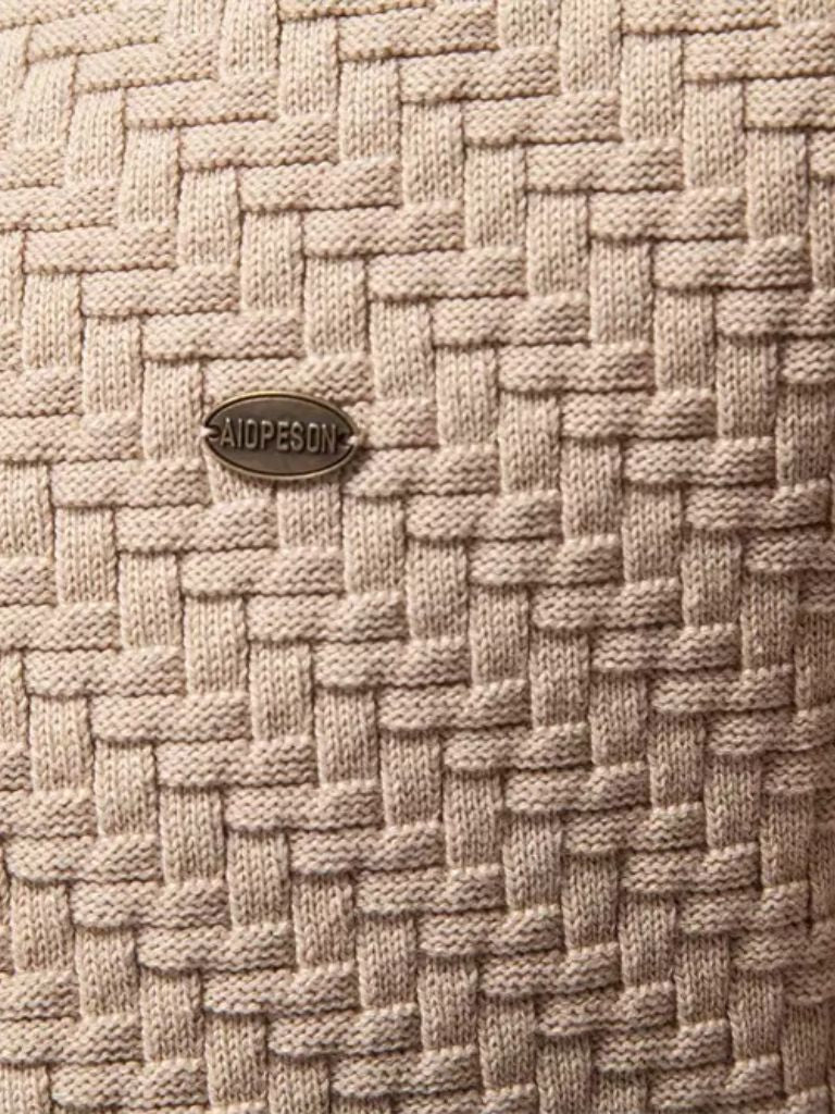 Vネックニットカーディガン - Cross & Crown