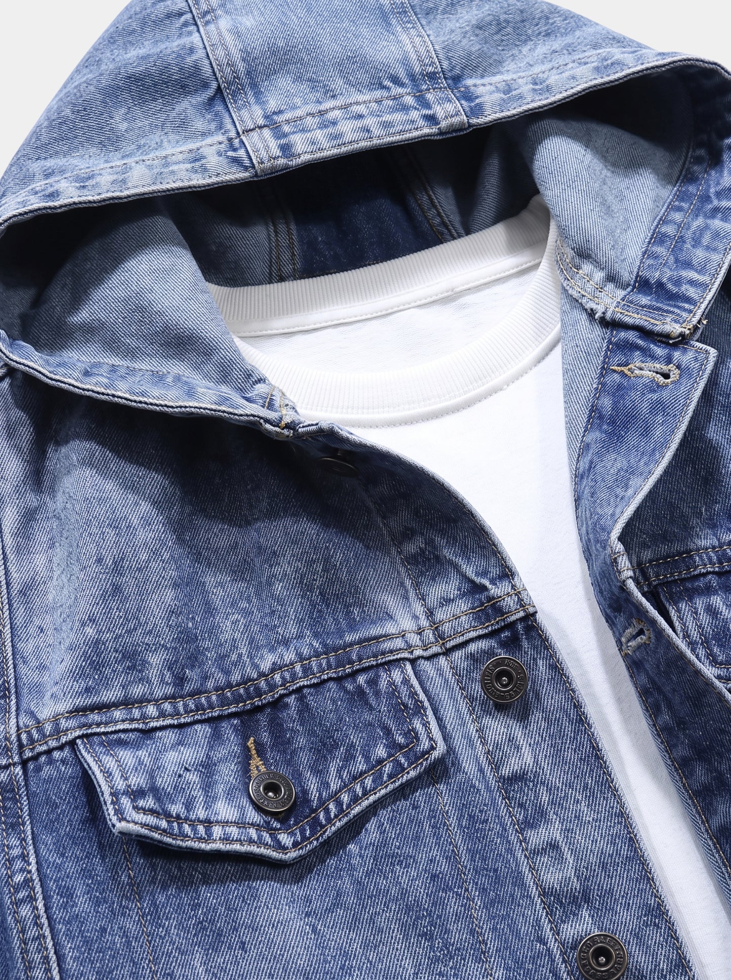 Chaqueta con capucha Resolute – Cross & Crown