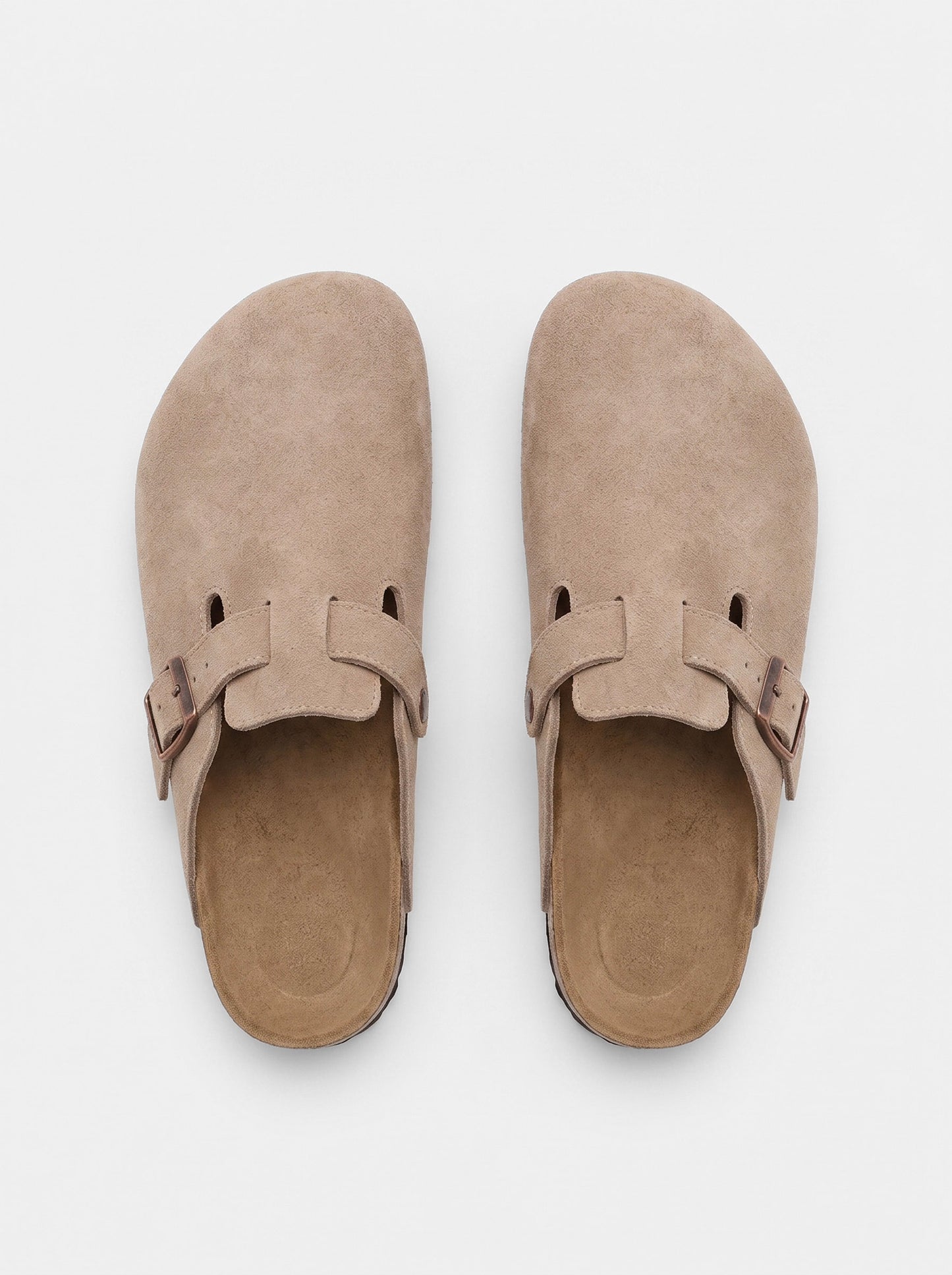 Essenzielle Wildleder-Clogs - Cross & Crown