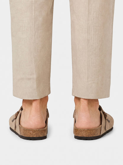 Essenzielle Wildleder-Clogs - Cross & Crown