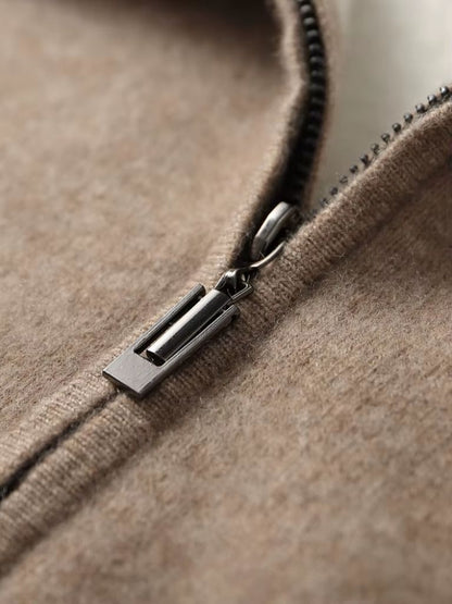 Belvoir Taupe Cashmere Set – Cross & Crown