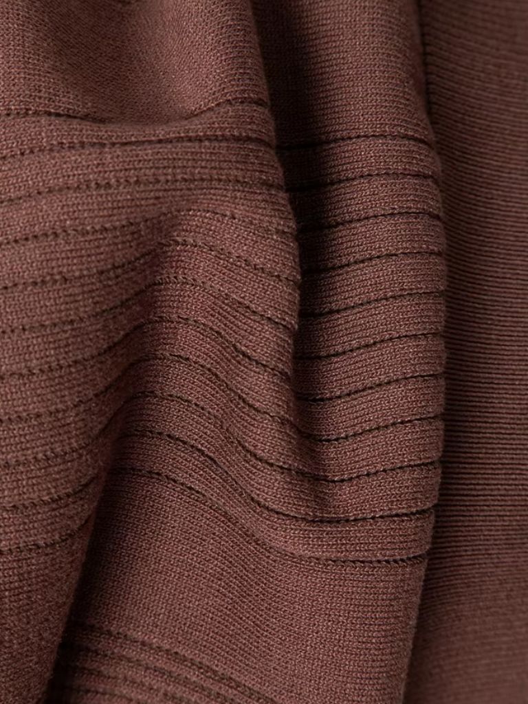 Verticaal nokbreisel - <tc>Cross & Crown</tc>