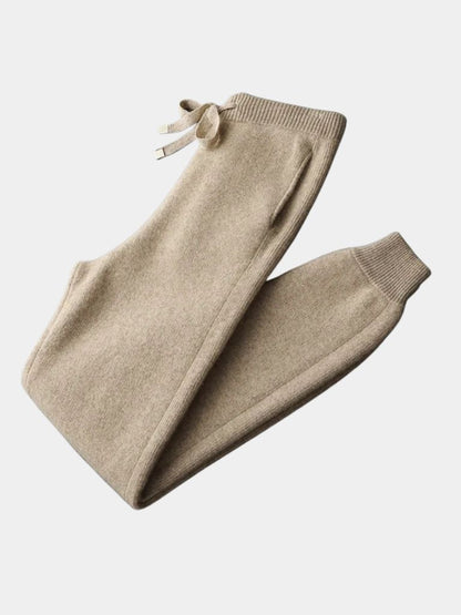 Estate Cashmere Set - Cross & Crown