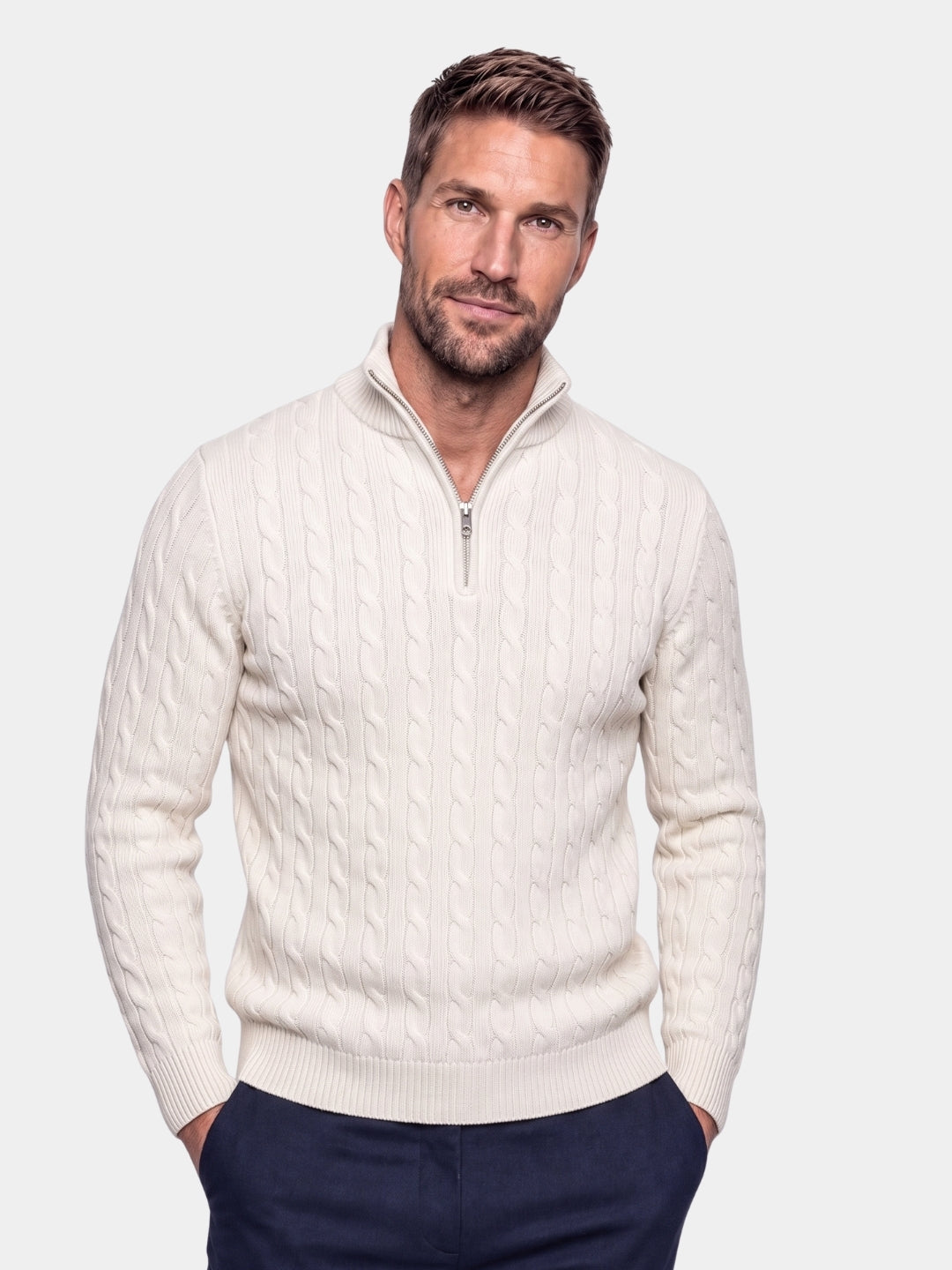 Suéter premium de tricô trançado com gola e zíper - Cross & Crown