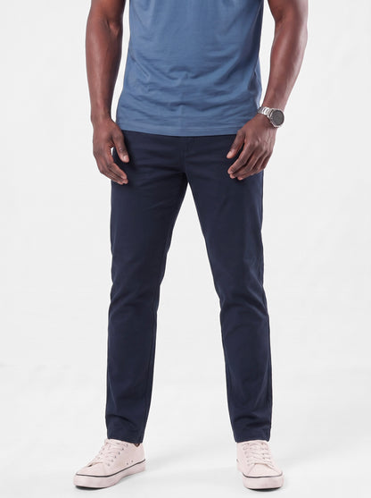 Pantalones informales de corte entallado - Cross & Crown