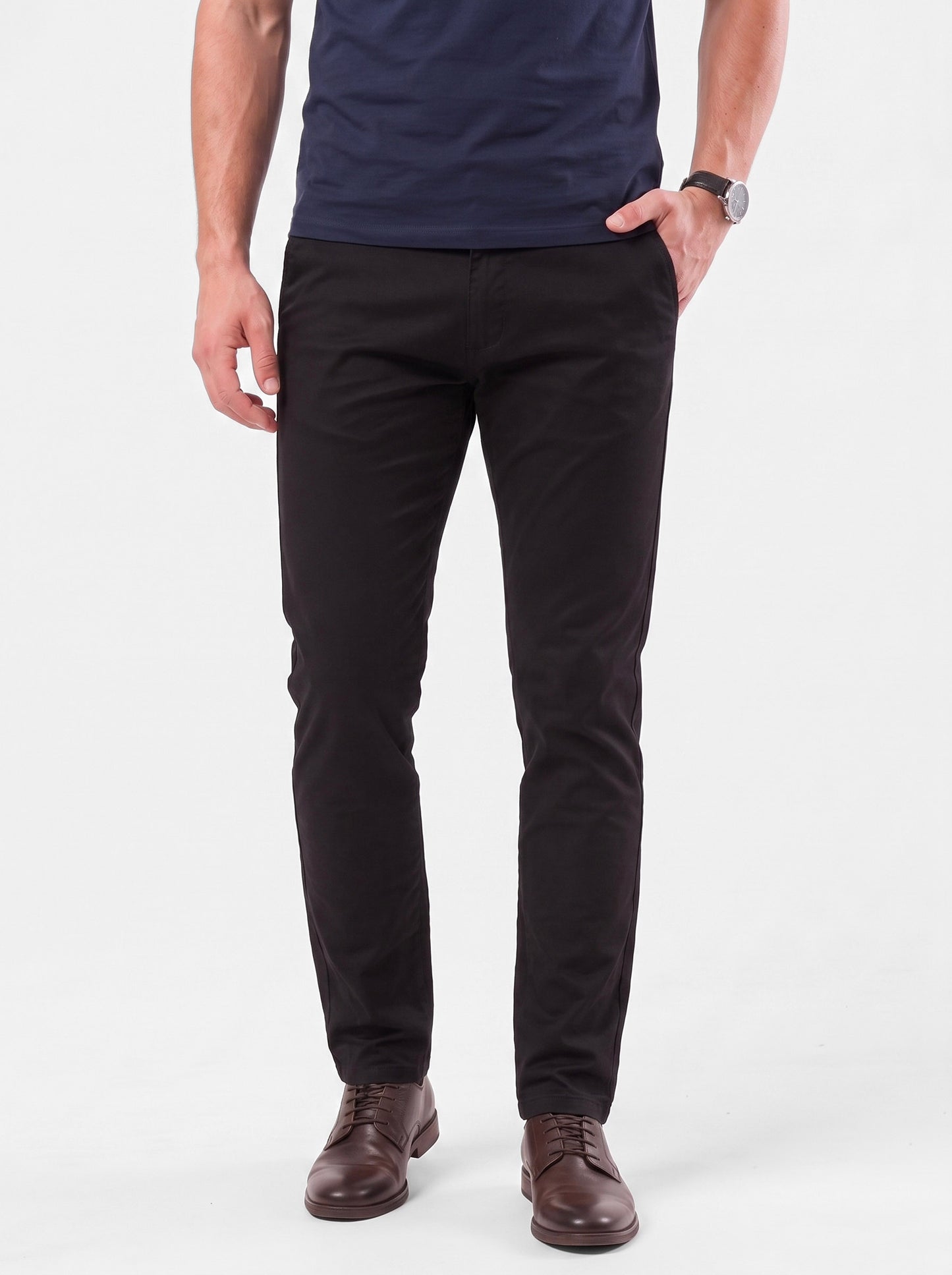 Pantalones esenciales rectos de corte slim - Cross & Crown