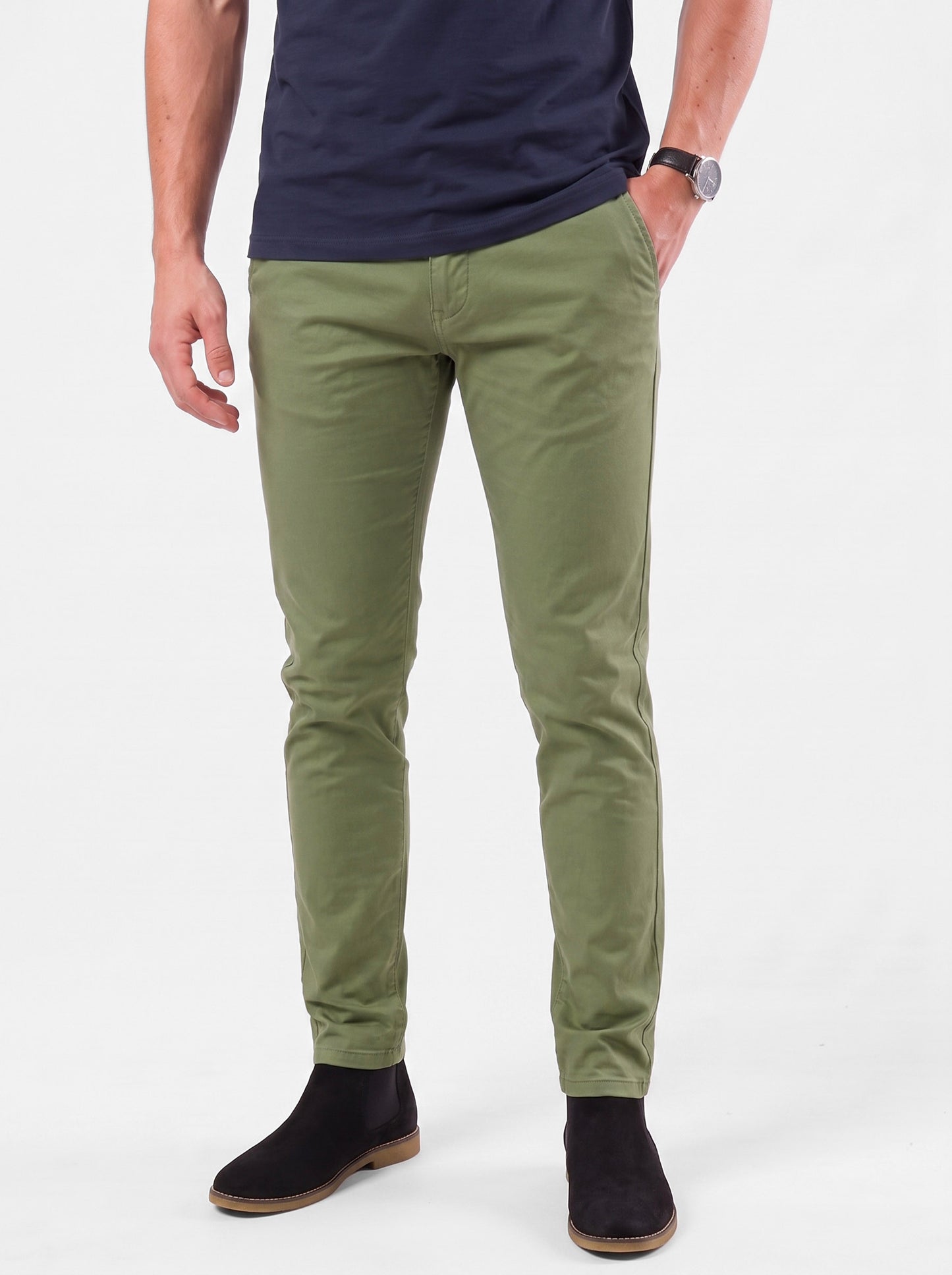 Pantalones esenciales rectos de corte slim - Cross & Crown