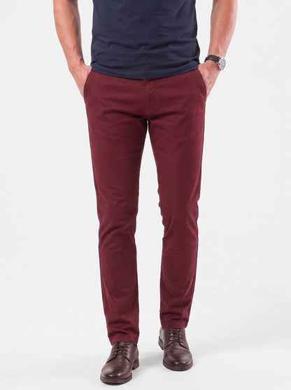 Pantalones esenciales rectos de corte slim - Cross & Crown