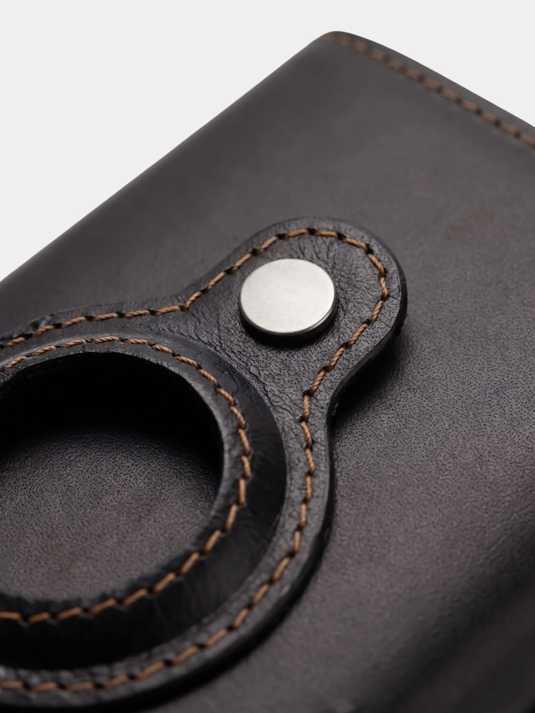 Leather Magnet Wallet Anti-Scam - Cross & Crown
