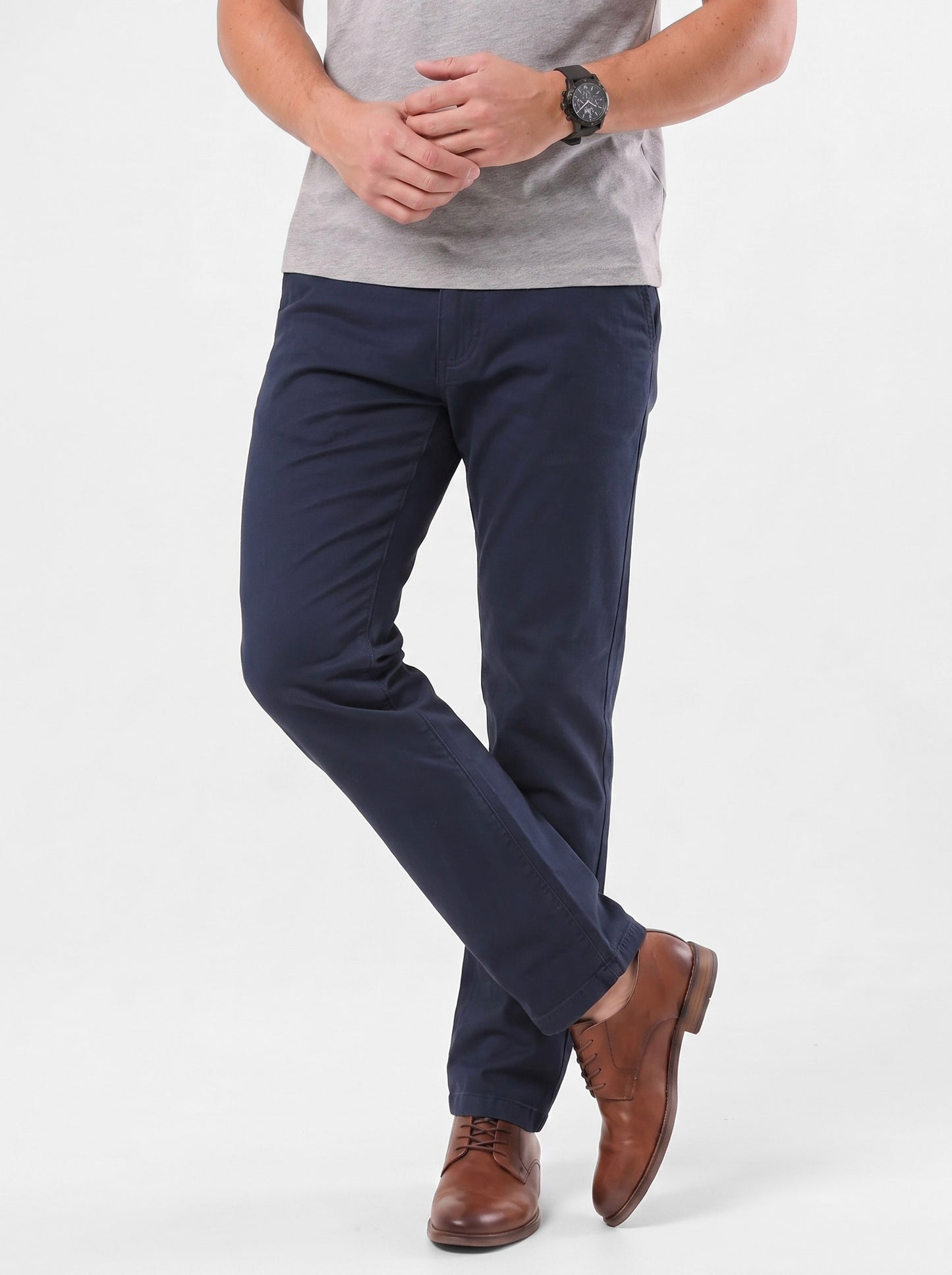 Pantalones minimalistas rectos - Cross & Crown