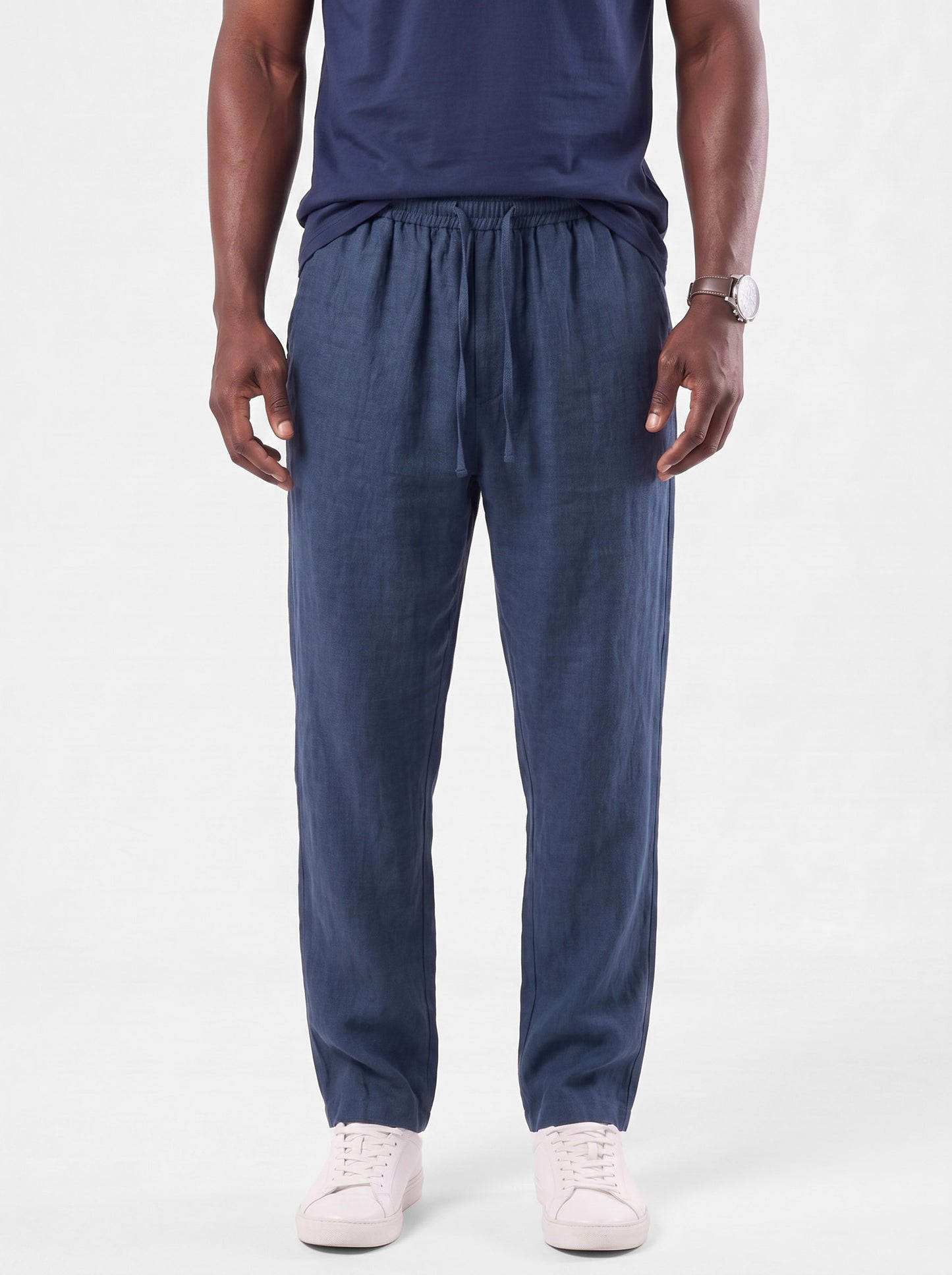 Pantalones de corte relajado Origin – Cross & Crown