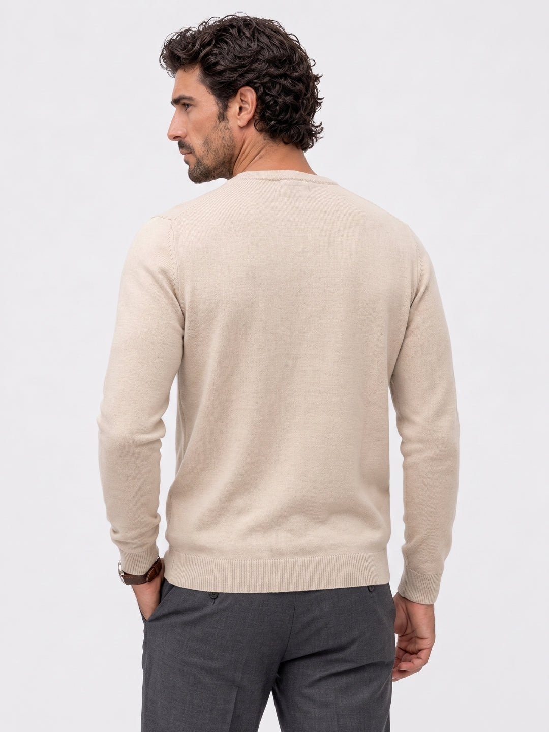 Pulôver minimalista premium - Cross & Crown