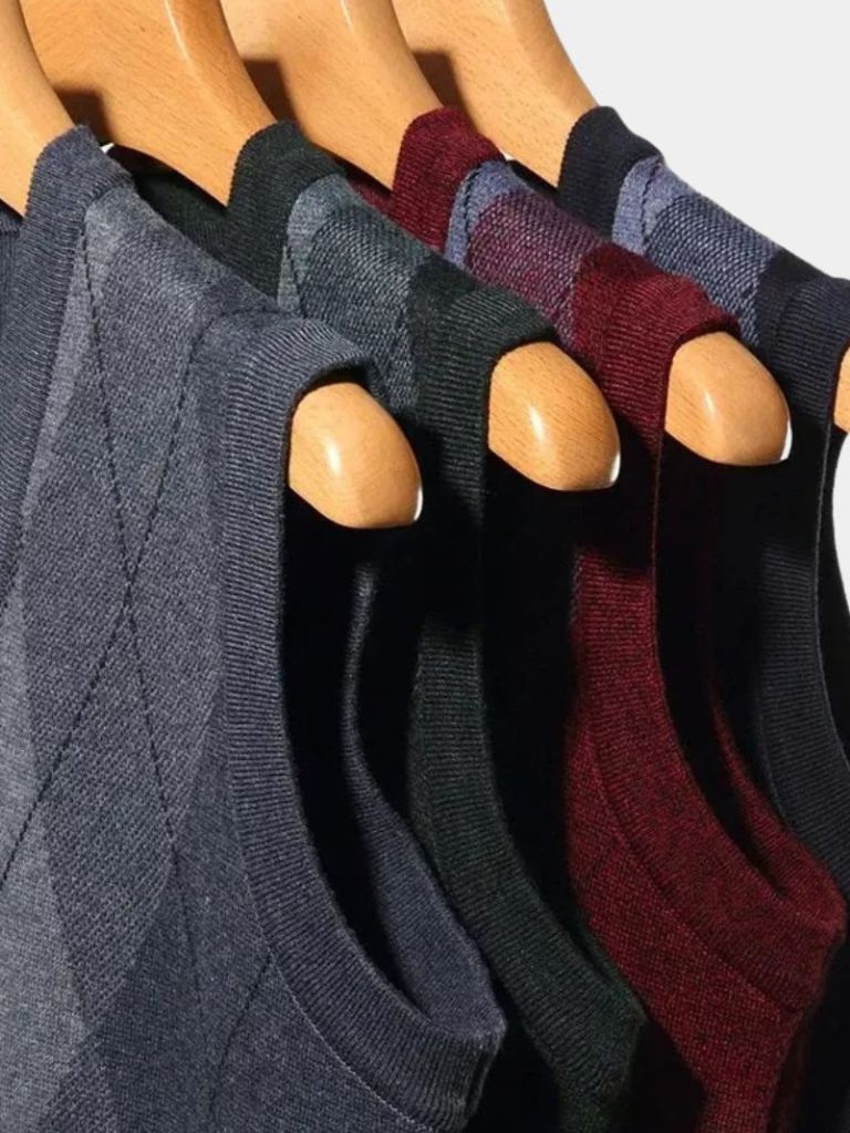 Academic Essential Knit Vest - Cross & Crown - Cross & Crown