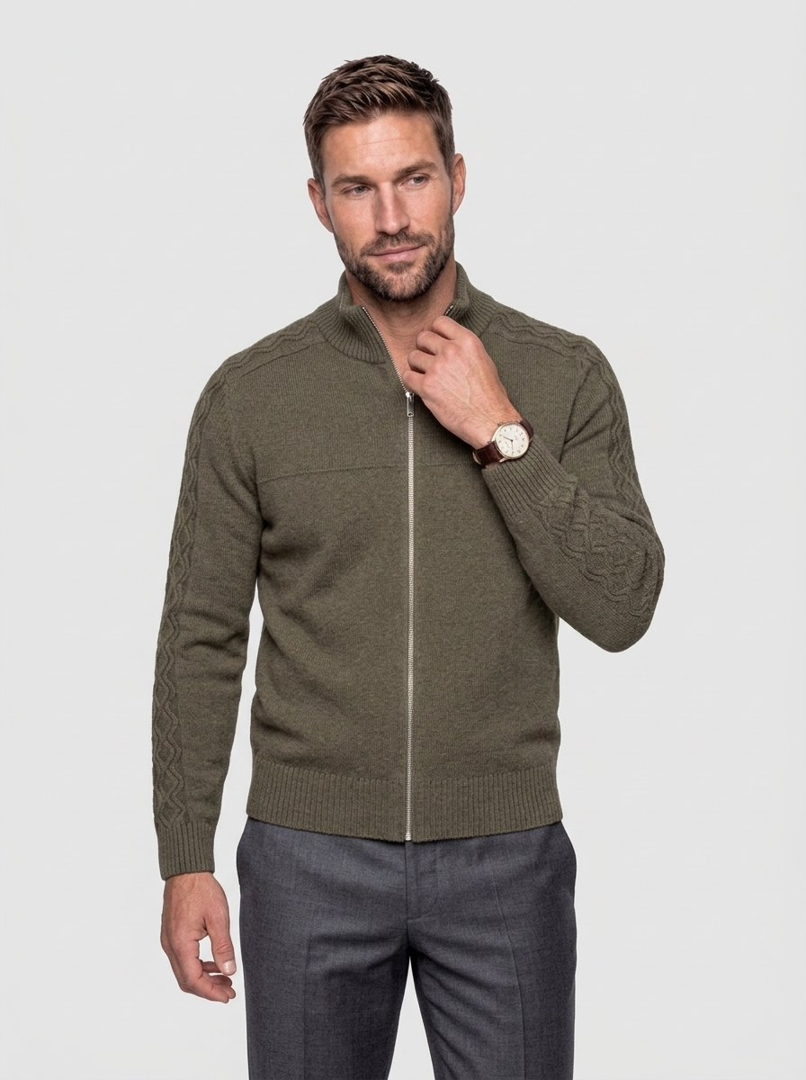 Cashmere Zip Sweater Knit Turtleneck - modelo de frente