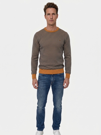 Essential Sweater - Cross & Crown