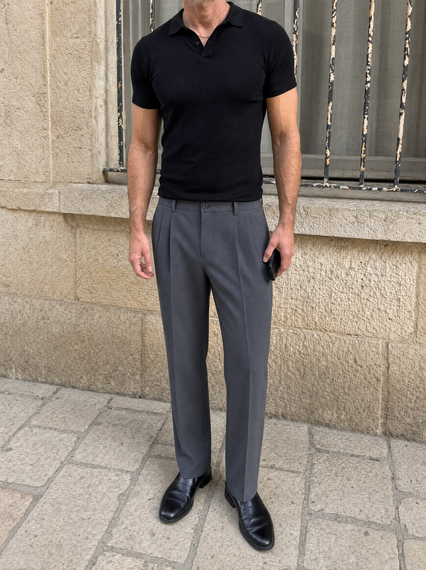 Minimalist Old Money Trousers - Cross & Crown